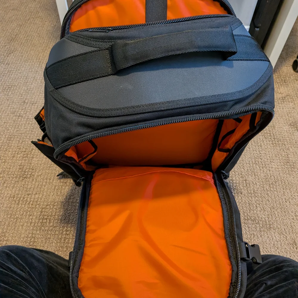 Travel BackPack - Black - Picture 2 of 7